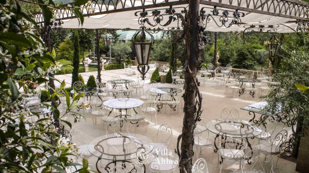 [:it]Esterno di un Matrimonio Shabby Chic[:]